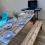 Будинок відпочинку Charmante Maison Climatisee Avec Piscine Au Calme A