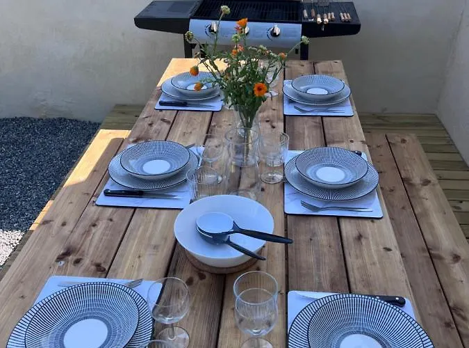 Charmante Maison Climatisée Avec Piscine Au Calme à * Carcassonne