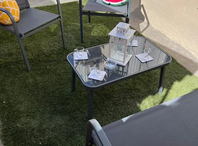 Charmante Maison Climatisée Avec Piscine Au Calme à Casa vacanze *